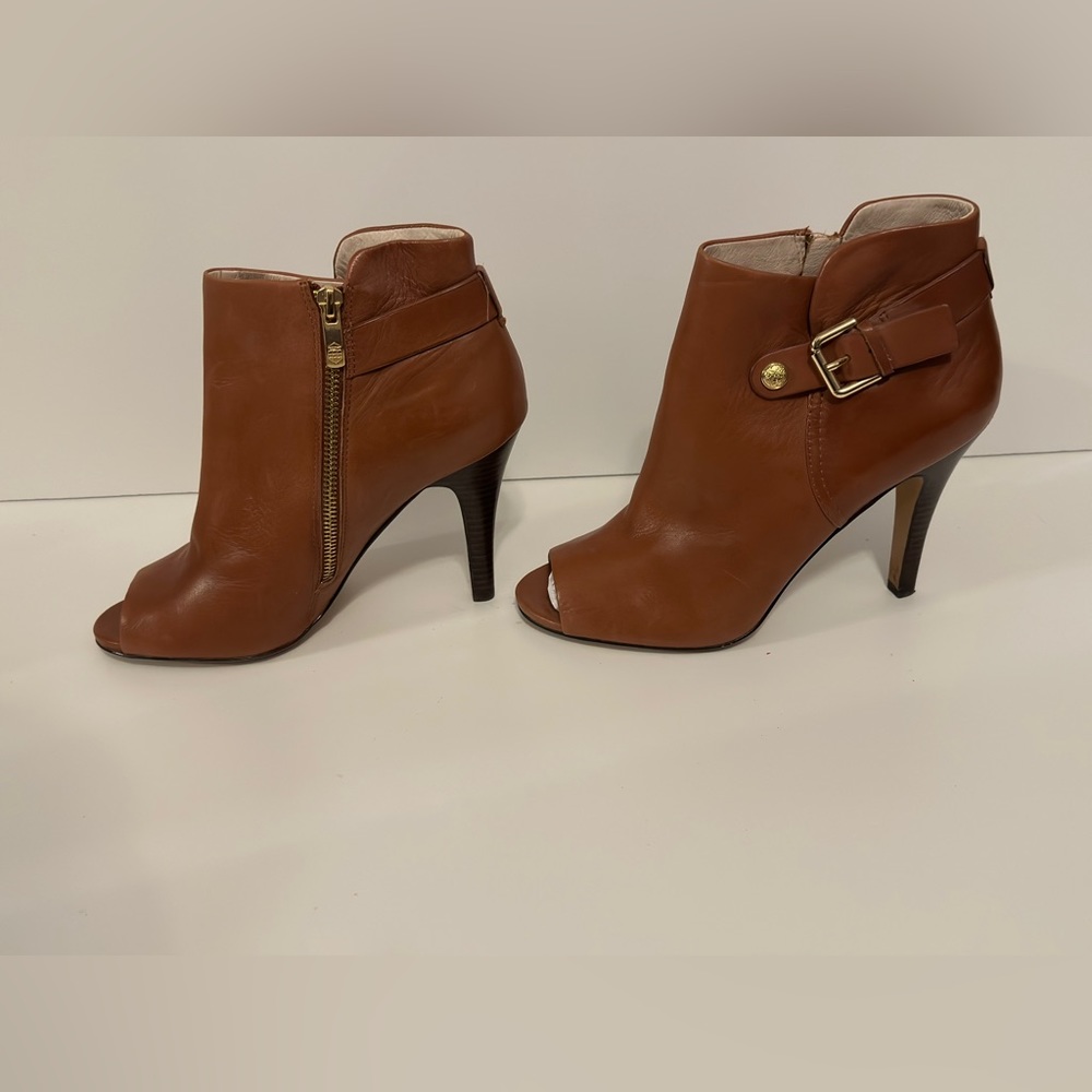 Vince Camuto -Boots